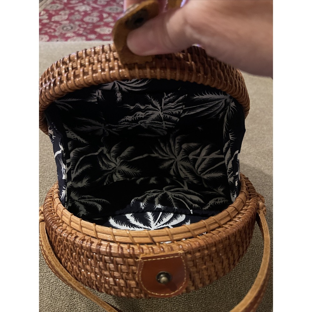 Round Wicker Straw Rattan Bag Women's Hand Woven Shoulder Purse USA (BB) - Picture 4 of 5